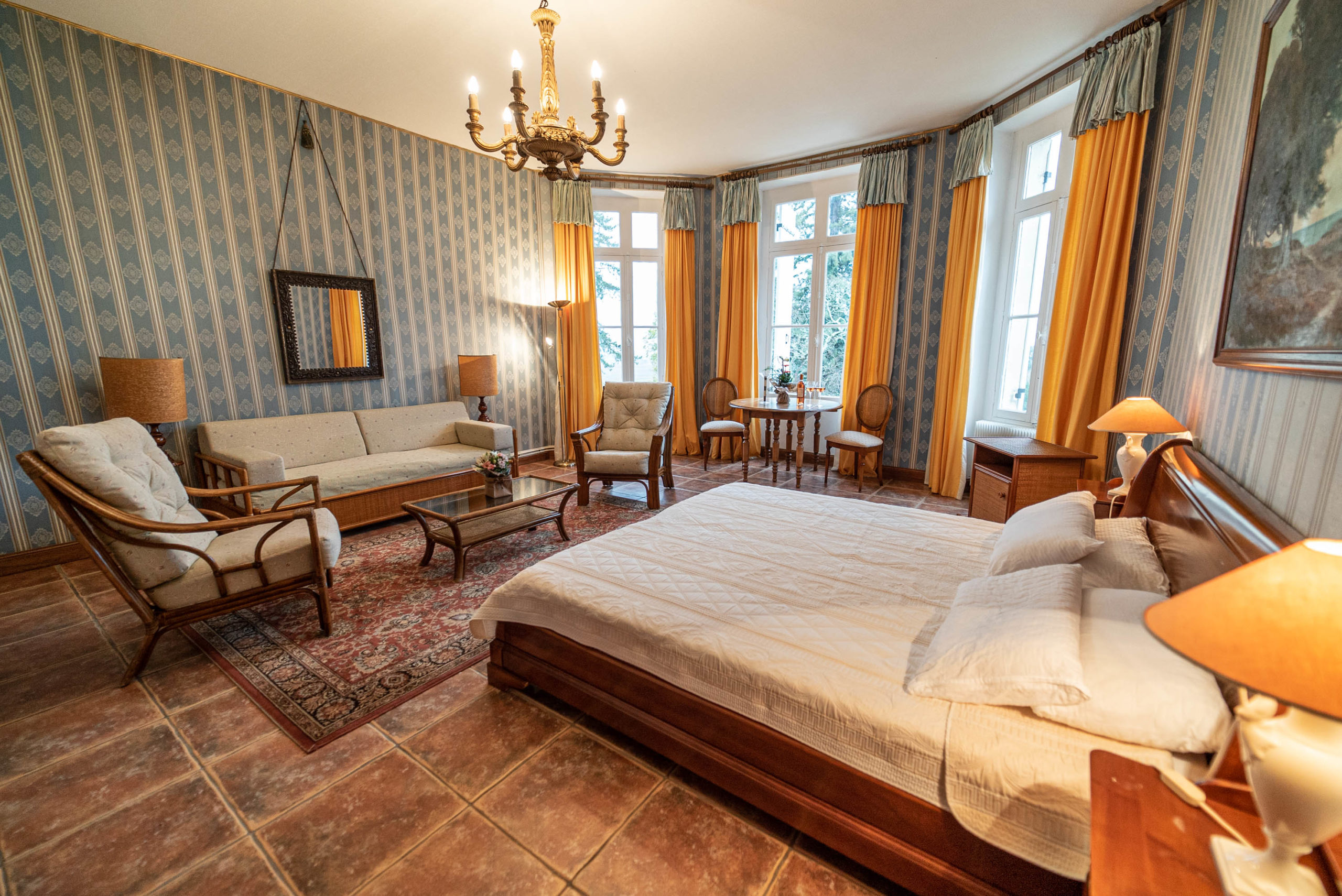 Suite du marquis chambre chateau Rauly location bergerac Monbazillac
